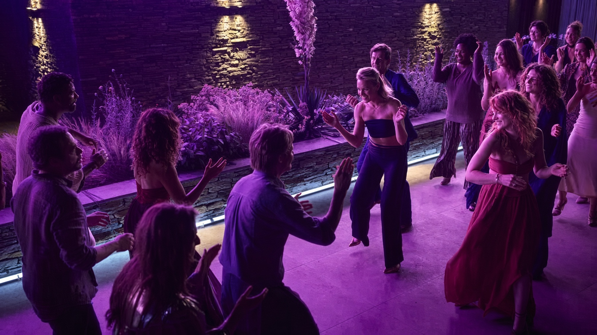 Loes Haverkort encabeza un elenco que convierte 7 episodios en un misterio plagado de personajes con demasiadas cosas ocultas. Foto: Netflix Loes Haverkort encabeza un elenco que convierte 7 episodios en un misterio plagado de personajes con demasiadas cosas ocultas. Foto: Netflix