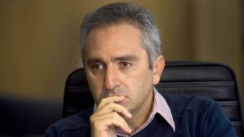El camporista Andrés Cuervo Larroque volvió a apuntar contra Alberto Fernández. El camporista Andrés Cuervo Larroque volvió a apuntar contra Alberto Fernández.