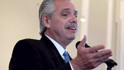 Histórico derrumbe del gobierno en encuesta clave