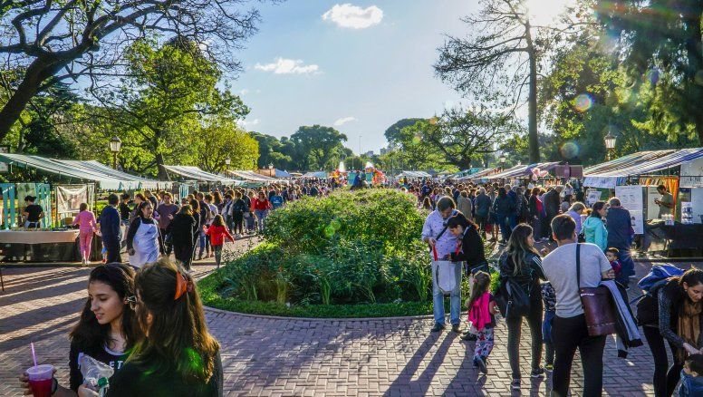 Finde en AMBA: Feria gastronómica en la Costanera, Vino Fest y música