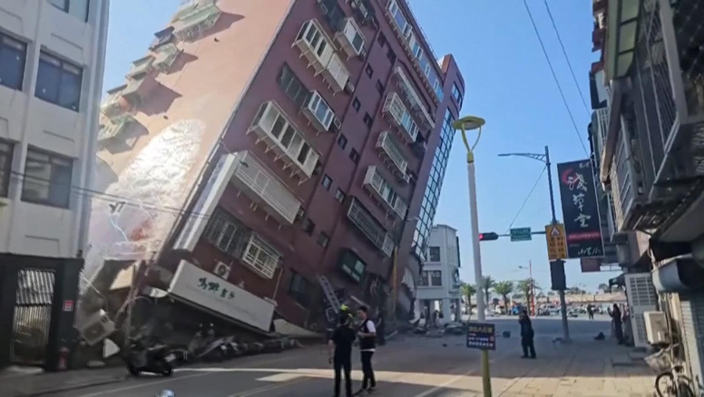 Terrible terremoto en Taiwán: Al menos 9 muertos y 50 desaparecidos