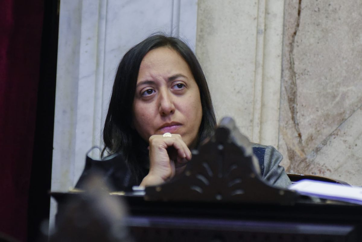Mar&iacute;a Sotolano.