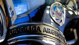 altText(Con el conflicto de AFA de fondo, la Superliga ocupa el 9no puesto en el ranking de los mejores torneos del mundo)}