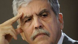 altText(Incoherente y negador, el Gobierno multa a Edenor y Edesur)}