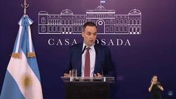 Manuel Adorni expresó el respaldo de Javier Milei a las medidas que anunciaron Patricia Bullrich y Luis Caputo y que generaron fuerte rechazo entre movimientos sociales, gremios y dirigentes oposit