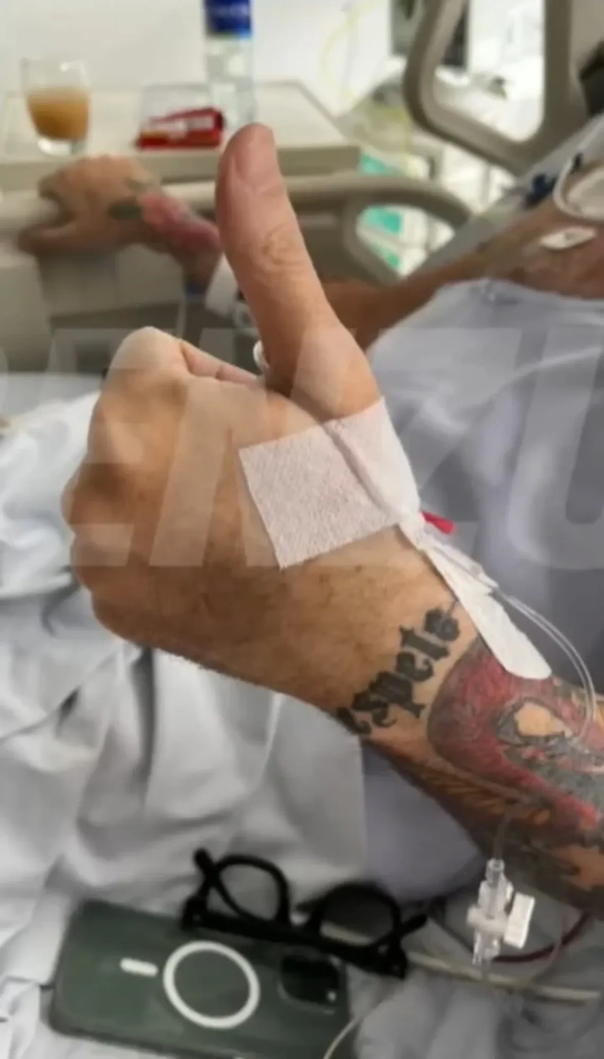 Su primera foto después de su descompensación cardíaca, en Colombia.
