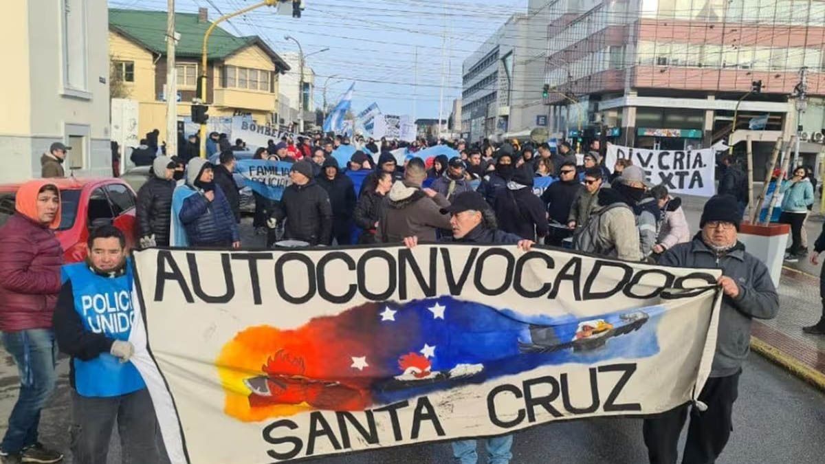 SantaCruz atraviesa una de las etapas de mayor conflictividad social de los últimosaños con protestas y un escenario de tensión que preocupa al Gobierno.