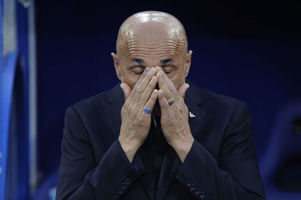 Luciano Spalleti no lo puede creer, Italia cayó 3-0 con Noruega y está al límite en Eliminatorias.