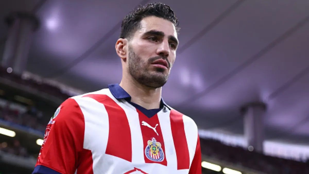 El jugador de Chivas de Guadalajara, Antonio Briseño, reveló que Fernando Gago le había prometido al plantel que continuaría en el club antes irse a Boca. El jugador de Chivas de Guadalajara, Antonio Briseño, reveló que Fernando Gago le había prometido al plantel que continuaría en el club antes irse a Boca.