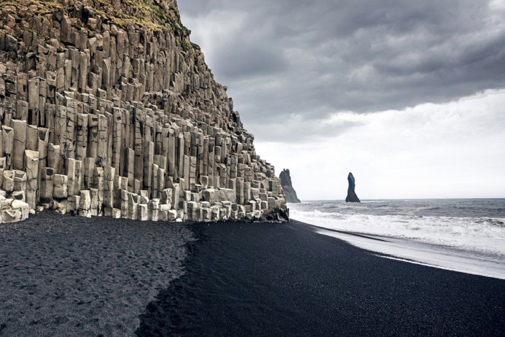 La Playa De Arena Negra Elegida Entre Las Mejores Del Mundo