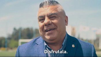 Chiqui Tapia utilizó su propio VAR, en Huracán-Barracas. Chiqui Tapia utilizó su propio VAR, en Huracán-Barracas.