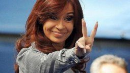 altText(Por el aumento de casos de Covid, CFK pidió a los que vacacionan que 