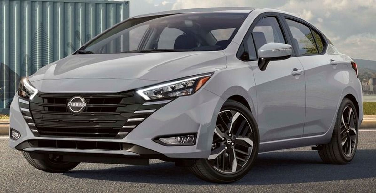 Nissan Versa. Nissan Versa.