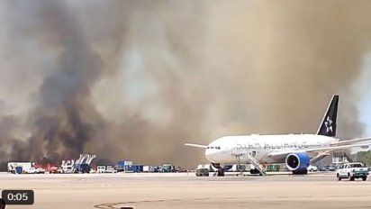 Incendio afuera del Aeropuerto de Ezeiza: Vuelos demorados