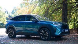 Peugeot rompe el mercado: El 3008 francés llega y deja en ridículo a sus rivales Peugeot rompe el mercado: El 3008 francés llega y deja en ridículo a sus rivales