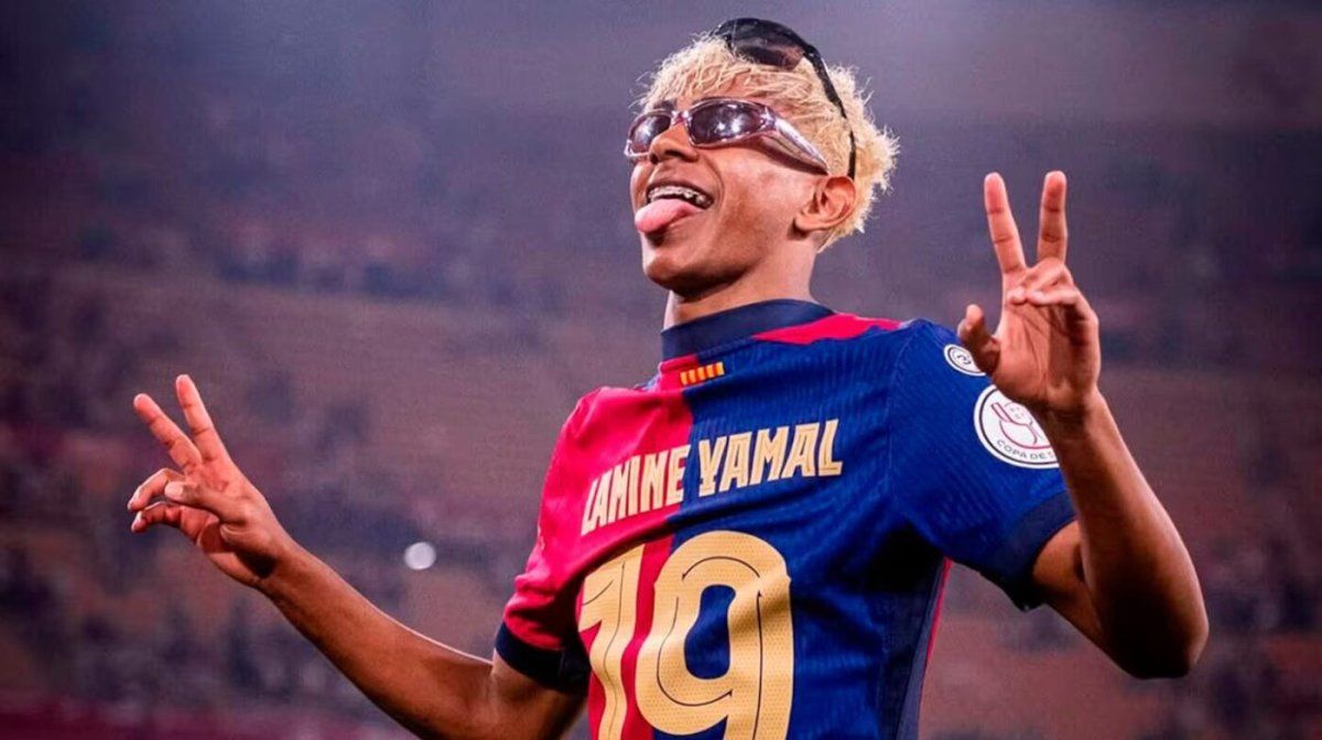 Lamine Yamal, nueva imagen comercial del Barcelona: carisma, goles y cifras que marcan el pulso del negocio azulgrana. Lamine Yamal, nueva imagen comercial del Barcelona: carisma, goles y cifras que marcan el pulso del negocio azulgrana.