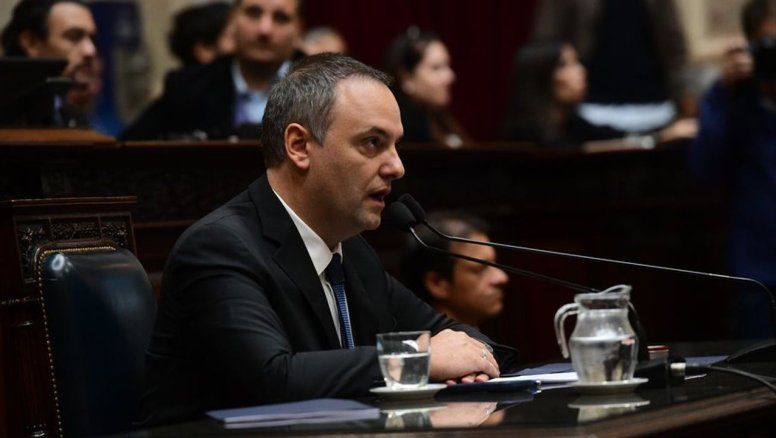 Jueves caliente en Diputados: La oposición avanza contra Adorni por las denuncias en su contra
