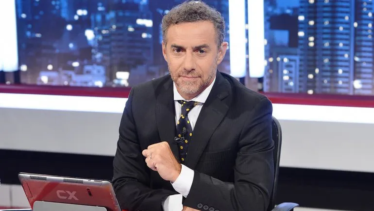 Además de ser el director periodístico, Majul conduce su propio ciclo en la radio digital. Además de ser el director periodístico, Majul conduce su propio ciclo en la radio digital. 