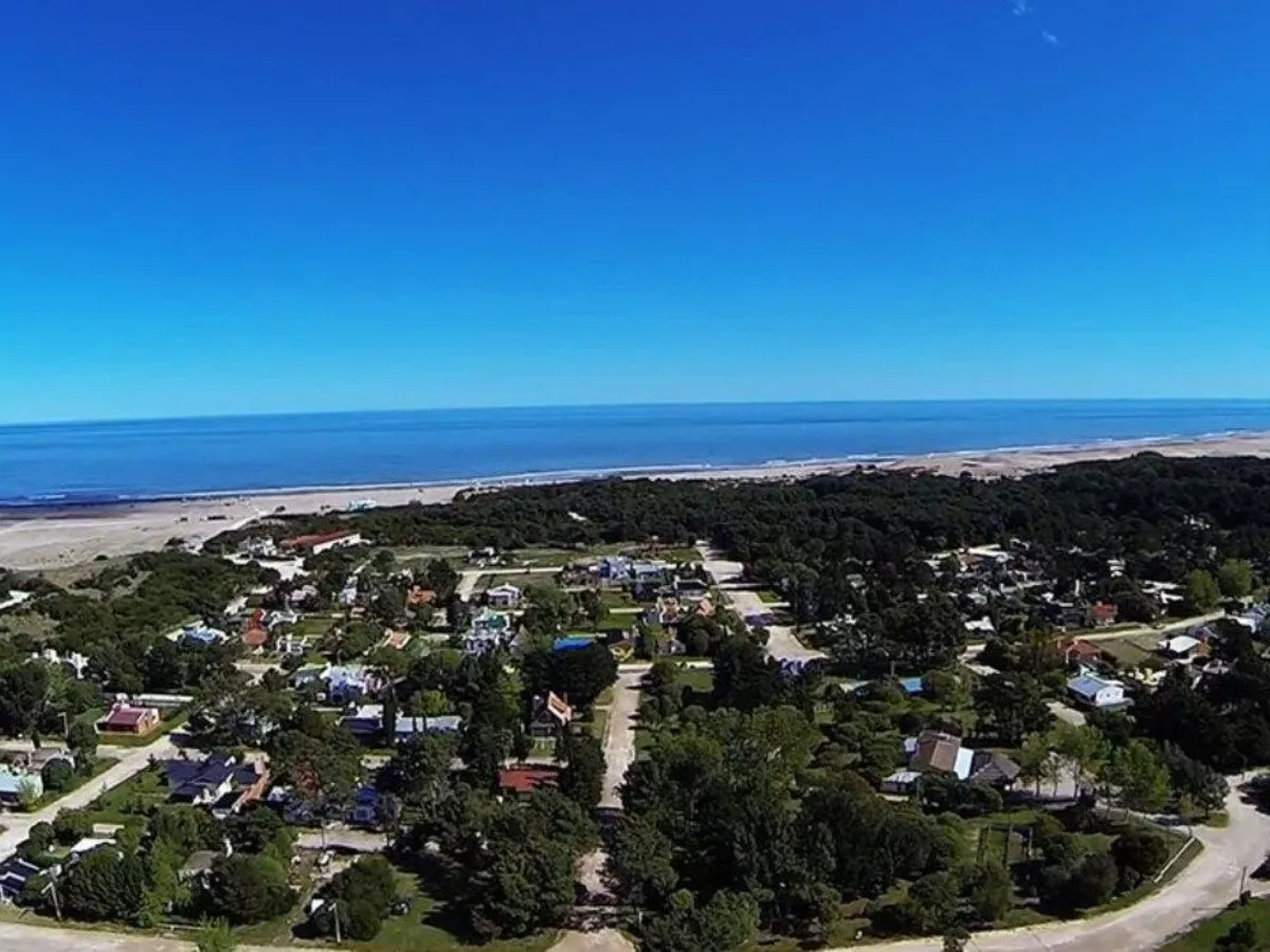 San Cayetano es un lugar paradisíaco de Buenos Aires. San Cayetano es un lugar paradisíaco de Buenos Aires.