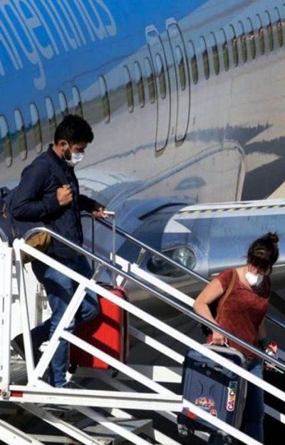 Argentina encarece más los pasajes de avión con la suba de una nueva tasa
