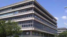 altText(La UBA postergó las cursadas presenciales y centros de estudiantes exigen promocionar)}