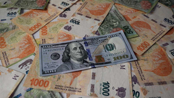 Se derrite fuerte el dólar