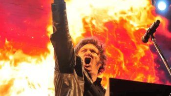 Frente de batalla: Javier Milei desafía al Círculo Rojo en un martes de fuego financiero