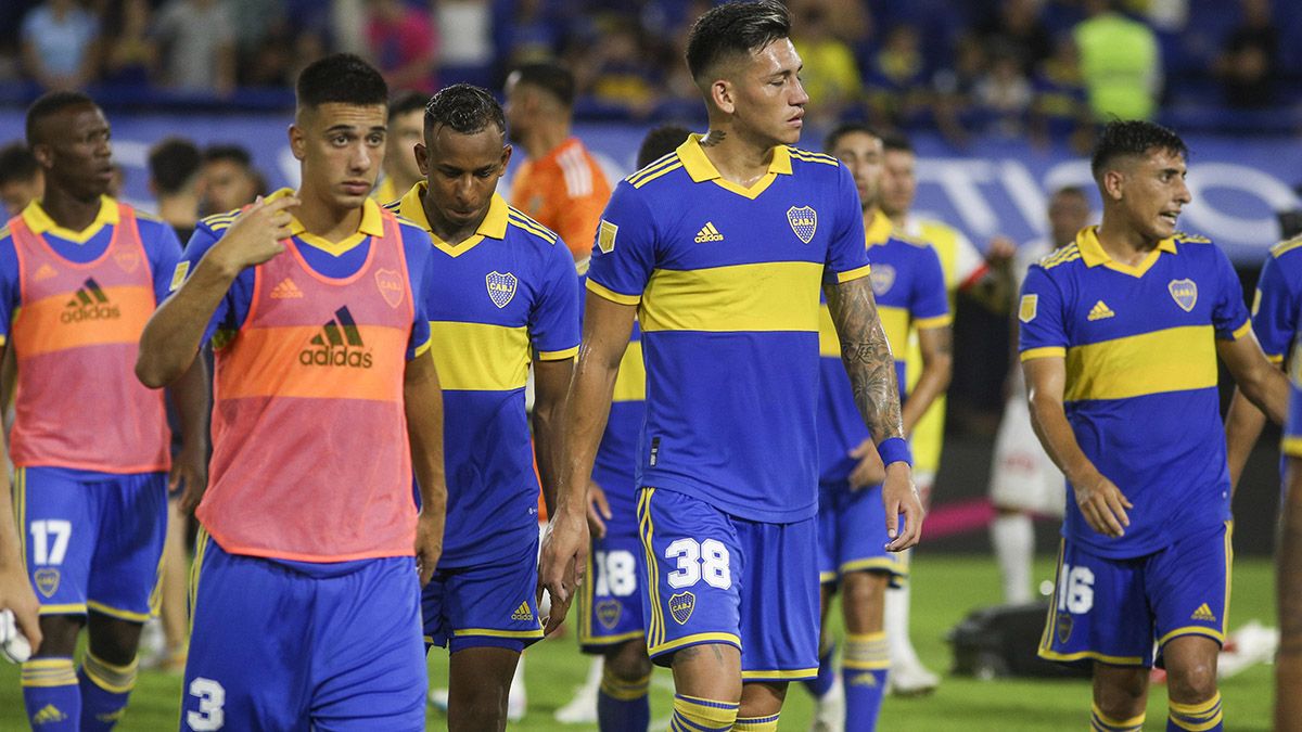 River se trepó a la punta de la Liga Profesional de Fútbol (LPF) tras ganarle 0-2 a Sarmiento de Junín pero San Lorenzo podría bajarlo de la cima. (Foto: Noticias Argentinas)