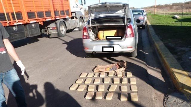 Troncoso (p): Hay cosas que no cierran, porque lo vinieron a buscar para un mandado el domingo, fue en el auto y a esas personas hace tiempo que se las seguía porque sabíamos que estaban en la distribución.