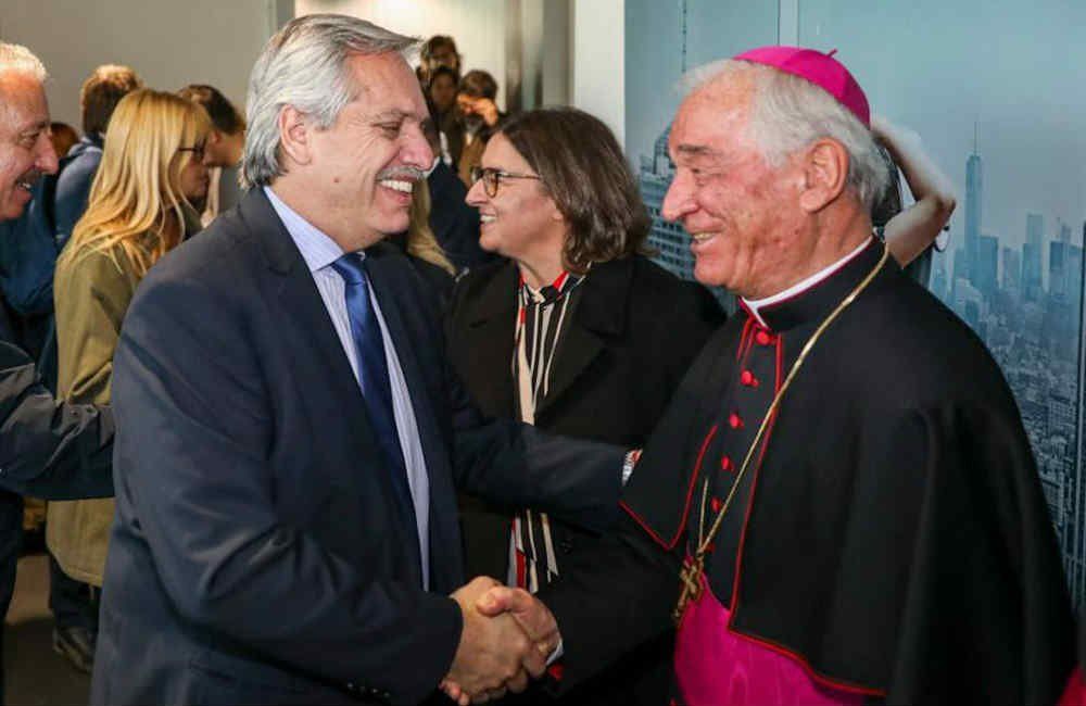 Alberto Fernández al arribar a Roma (Foto: Presidencia).