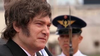 Malvinas: Lo de Ian Sielecki fue impecable, pero salvó a Milei (denunciado penalmente) o arriesgó su cargo