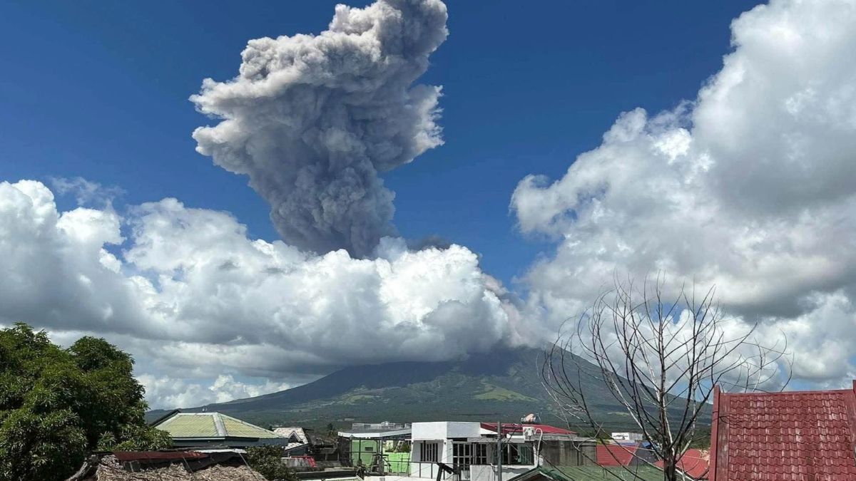 Alerta por erupción del volcán Mayón en Filipinas: Qué advierten.