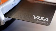 Visa se queda con el Prisma y hay miedo por el monopolio Visa se queda con el Prisma y hay miedo por el monopolio