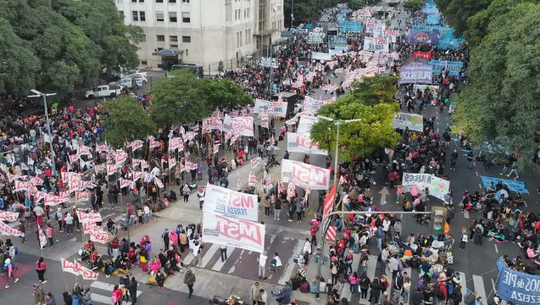 Jueves 12/05: Prohibido estar en Ciudad de Buenos Aires