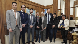 altText(Con Karina Milei presente, Manuel Adorni pasó lista en la Rosada de 