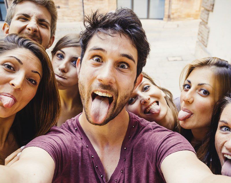 Millennials en acción.