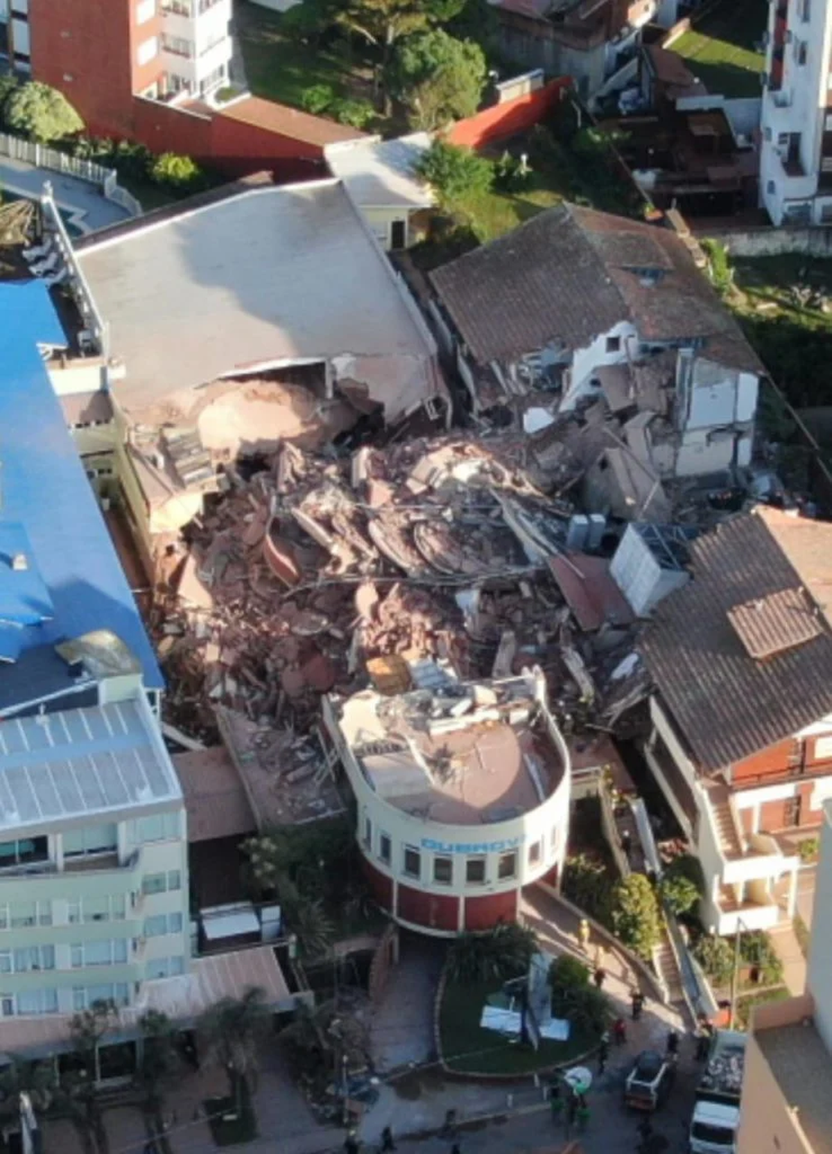 Lo que se cayó fue el fondo del edificio, explicó el intendente de Villa Gesell.&nbsp;