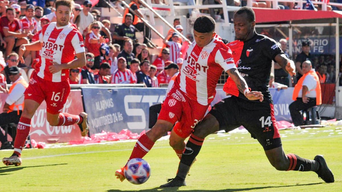 Boca silenció, por ahora, las duras críticas tras golear 3-1 a Platense mientras que Racing, Lanús y Argentinos se despacharon con goleadas y arden la tabla. (Foto: Noticias Argentinos/PRENSA Unión)