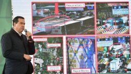 altText(Volcó un camión con migrantes en México: Al menos 55 muertos)}