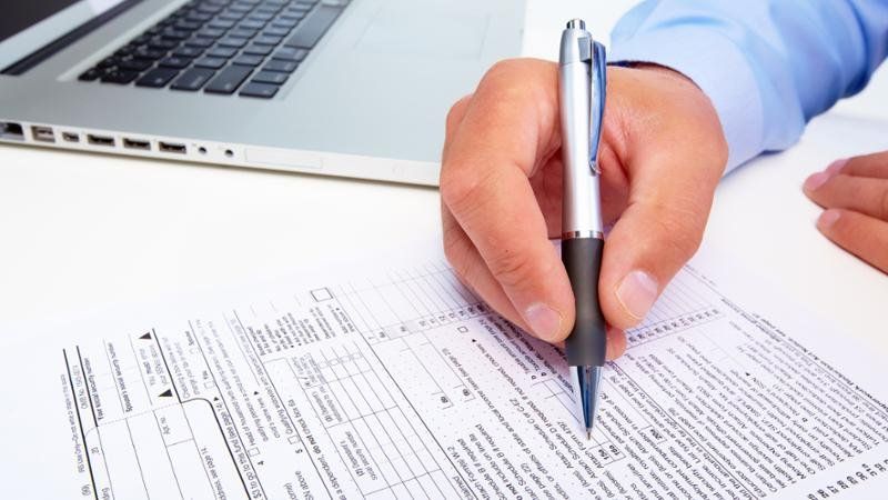 El Gobierno gana tiempo en torno al polémico decreto