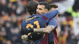 ¿Paulo Dybala se abrazará con Leandro Paredes en Boca?FOTO NA @OfficialASRoma