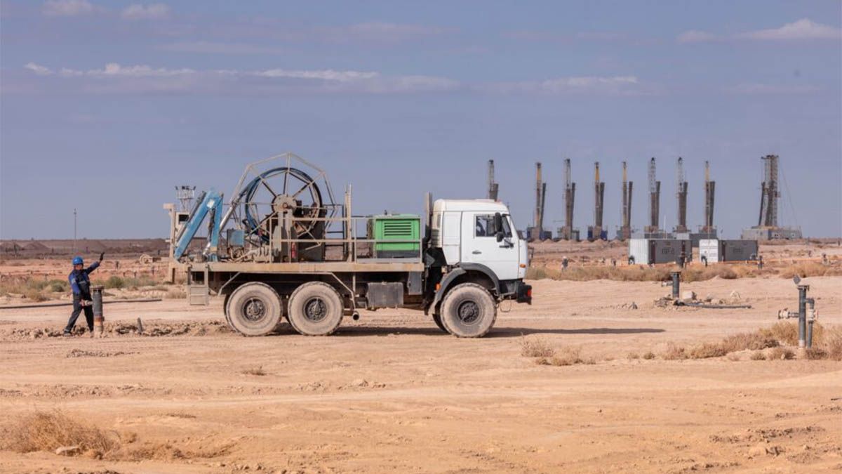 Argentina tiene una de las reservas más grandes de Uranio para satisfacer las necesidades de un parque de reactores nucleares pero “hay escasez o excedente?”. Argentina tiene una de las reservas más grandes de Uranio para satisfacer las necesidades de un parque de reactores nucleares pero “hay escasez o excedente?”.