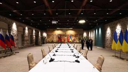 Todo listo en Estambul para Rusia / Ucrania, llegó Zelensky, Trump y Putin no
