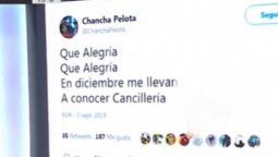 altText(Dicen que la ‘Chancha Pelota’ ya no quiere conocer Cancillería con Felipe Solá...)}