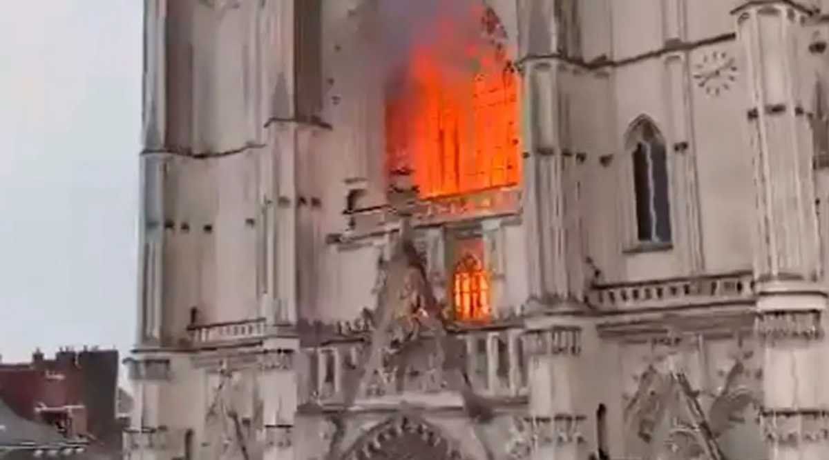 Catedral de Nantes en llamas (2020): Mismo sospechoso que en el caso del cura asesinado.