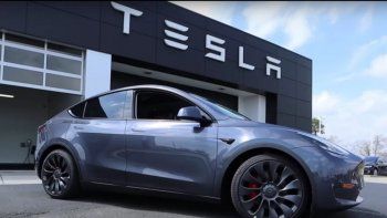 Tesla, actual fabricante número 1 de vehículos eléctricos. Tesla, actual fabricante número 1 de vehículos eléctricos.