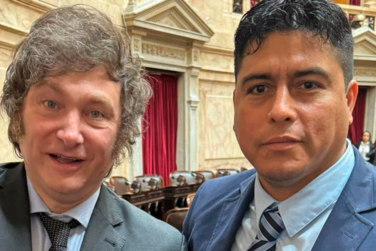 Javier Milei y Claudio Vidal.