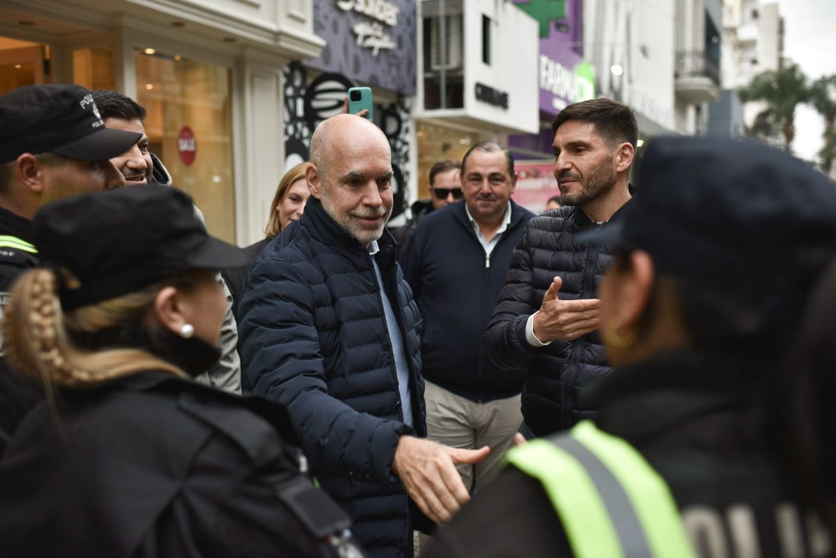 HR Larreta y Maximiliano Pullaro en la recorrida del sábado HR Larreta y Maximiliano Pullaro en la recorrida del sábado