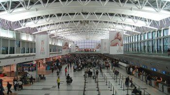 aeronavegantes: manana (27/12) no habra paro pero si movilizacion aeronavegantes: manana (27/12) no habra paro pero si movilizacion