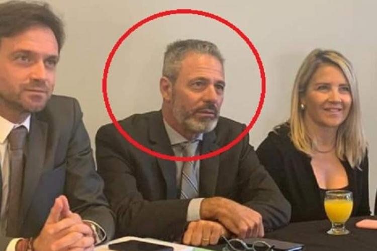 Edmundo Ezequiel Pérez Nami presentado en Twitter por @corcholoco1.